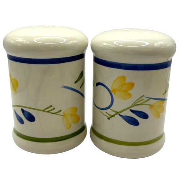 Vintage Ceramic Salt and Pepper Shakers White Glass Floral Blue Orange Green 4" - Picture 4 of 9